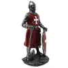 Figurină cavaler cruciat Giftdeco MC-23133, polirășină pictată manual, 18,5 cm