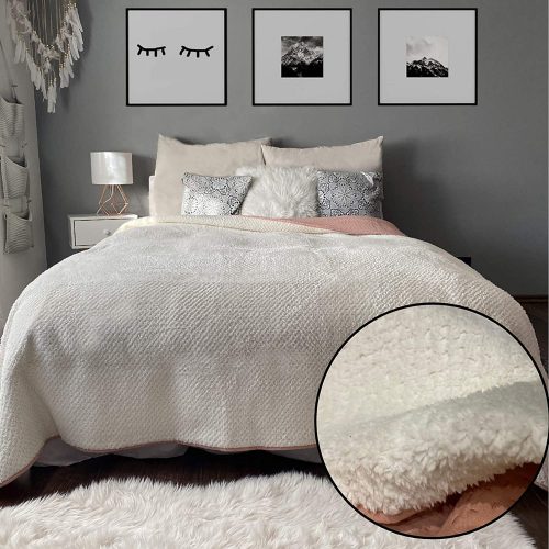 Cuvertura de pat matlasata Homelevel, 220 x 240 cm, Roz, Poliester, 54993.19