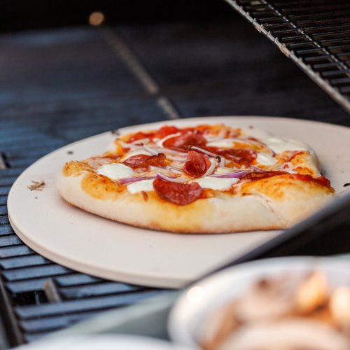 Piatra de pizza Navaris, rotunda, 35 cm, rezistenta pana la 800°C, 46220.01