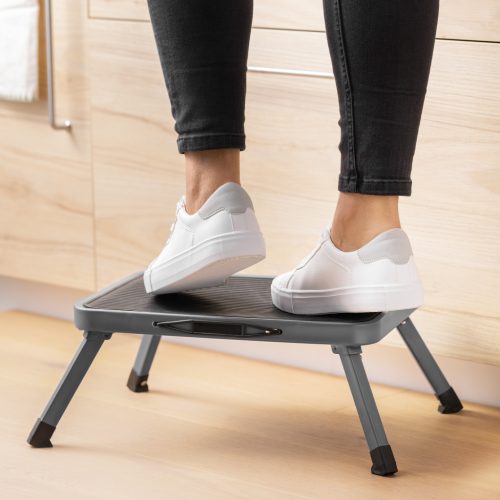 Scaun pliabil Navaris, metal, capacitate 140 kg, platforma antiderapanta, 54101.22