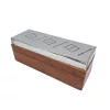 Joc cu zaruri Giftdeco G1117, metal și lemn, 12,5 x 4,5 x 4,5 cm, stil minimalist