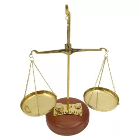   Balanță decorativa Giftdeco WSB8, alamă și lemn, stil vintage