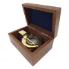 Busolă Giftdeco CA32/2.5, alamă și lemn, lungime 10 cm, diametru 6,5 cm