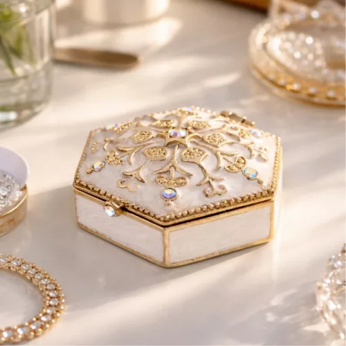 Cutie cadou Giftdeco B0035-08WH, metal, 5 x 5 x 2cm