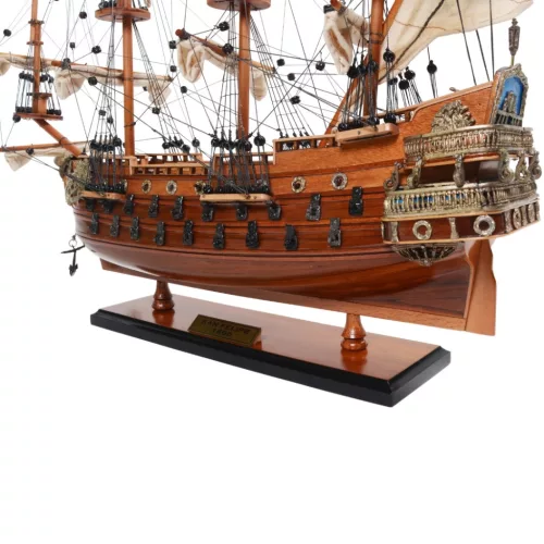 Machetă navala Giftdeco SF45R, plastic, metal și lemn, înălțime 45,7 cm, lățime 17,8 cm, stil nautic