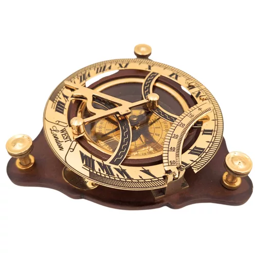 Busolă Giftdeco C064, alamă și lemn, diametru 11 cm, stil retro, nautic, clasic