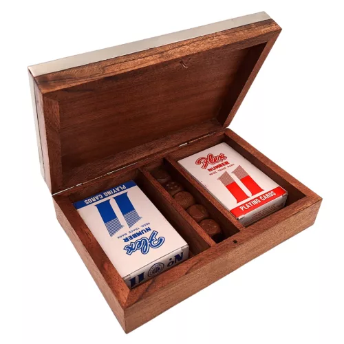 Set de cărți și zaruri Giftdeco DC-004, cutie din lemn cu capac din aluminiu, 19 x 12,5 x 5 cm