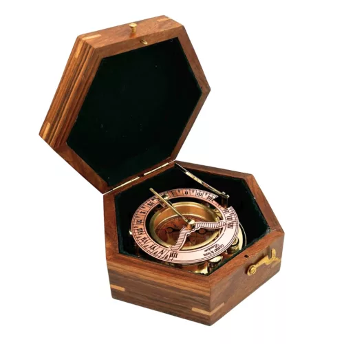 Busolă Giftdeco NC126, alamă, metal și lemn, 14,5 x 12 x 6,3 cm, stil retro, vintage, nautic