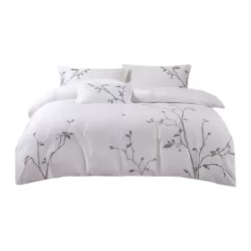   Lenjerie de pat Atria Penelope, 4 piese, 100% bumbac satinat TC300, cearceaf 220x240 cm, husa pilota 180x200 cm, 2 fete perna 50x70+5 cm, broderie florala, alb